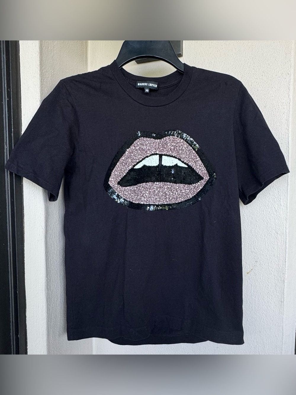 Markus Lupfer Alex Lara Lip Black T-Shirt Rose Gold/Black/White Sequin X-Small